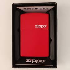 خرید فندک بنزینی Zippo قرمز