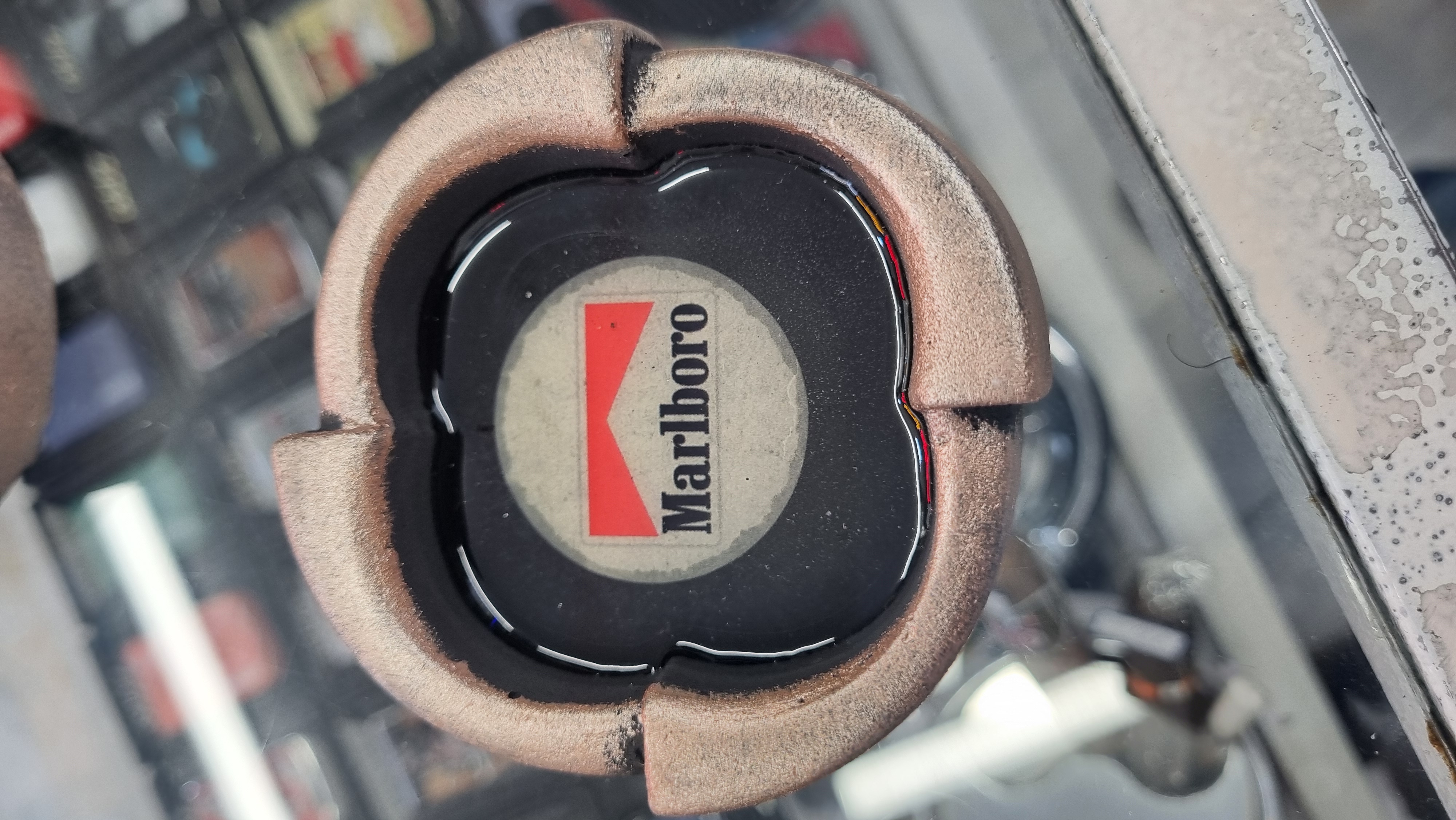 خرید زیر سیگاری سفالی طرح دار