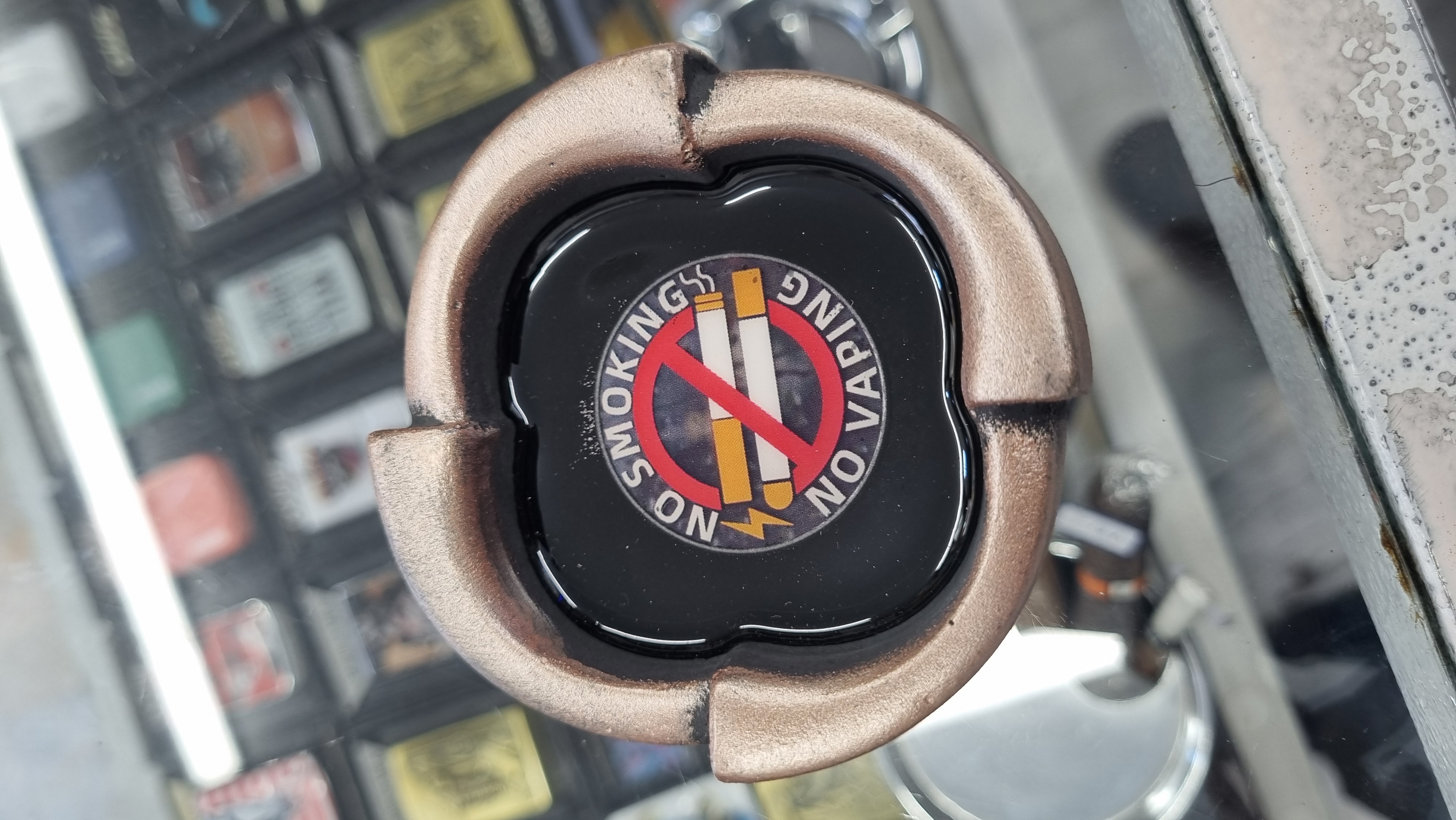 خرید زیر سیگاری سفالی طرح دار