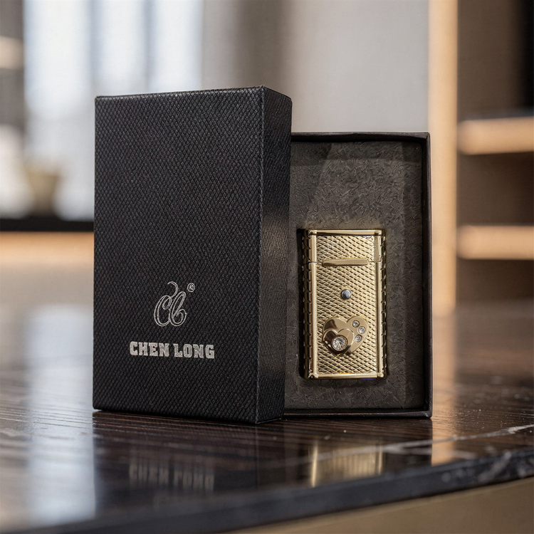 خرید فندک اتمی قلبی طلایی